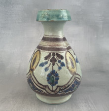 NABEUL TUNISIE vase céramique émaillé polychrome signature à identifier ~15cm