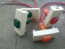 voyant orange lumineux  type mosaic 45 legrand 230v  250v 0.5w   1/2 module