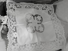 LINGE ANCIEN Petite Nappe Centre De Table Brodé Et Festonné
