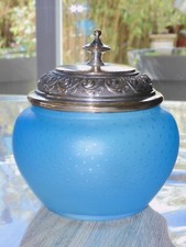 -SUCRIER CONFITURIER POT BISCUIT POT COUVERT PATE DE VERRE BLEUE bullée  D