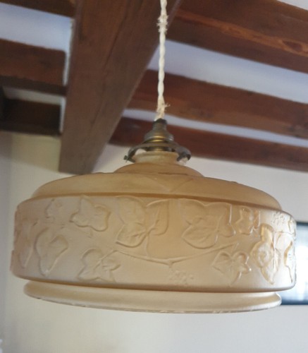 Ancienne suspension opaline - ancienne, en