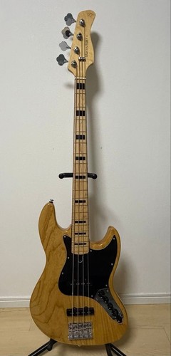 Sire marcus miller - sire,