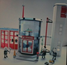 Playmobil -- Pièce de rechange --caserne de pompier 4819 --