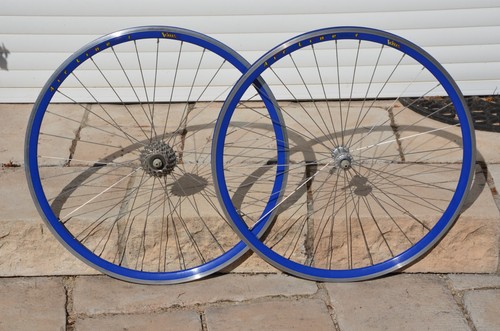 Paires roues vuelta - roues,