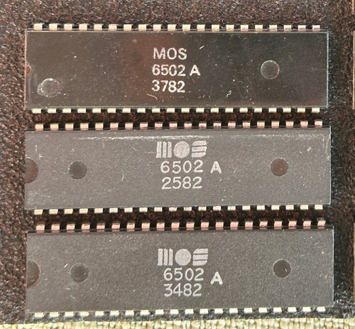 Chip cpu 6502 commodore pour - 6502,