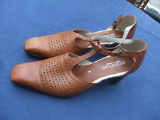 escarpins Salomé Heschung taille 37 superbes Salomé en excellent état 