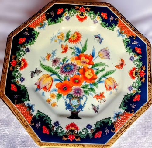 Assiette octogonale japonaise