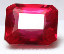 Pierre précieuse émeraude