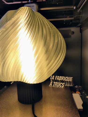 Lampe poser design swirl - poser, "swirl"