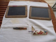 2 Ancienne ardoise d'école en bois écriture écolier + lot  crayons d ardoise