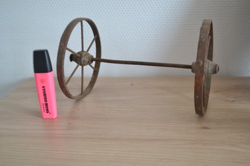 Ancien essieu roues - essieu, à