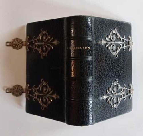 Paroissien romain contenant
