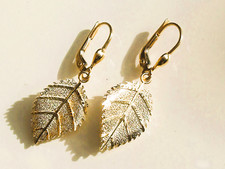 BELLES BOUCLES D'OREILLES avec