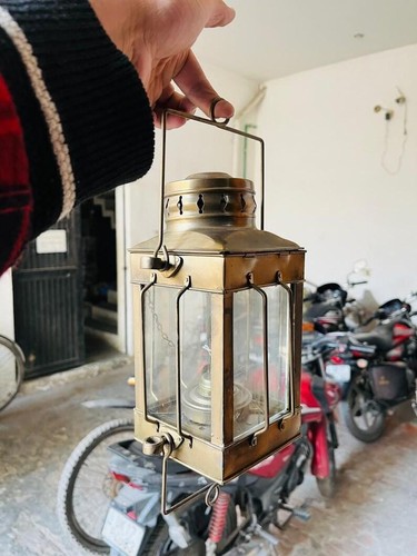Ancienne lampe cargo - , lanterne