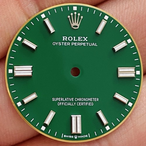 Rolex green dial - green,