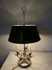 Grande Lampe bouillotte Elegante Empire Trois feux métal argenté