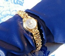 ANCIENNE MONTRE BRACELET FANTAISIE PLAQUÉ OR "Ormatic/ 15 rubis" vers 1930/ 1940