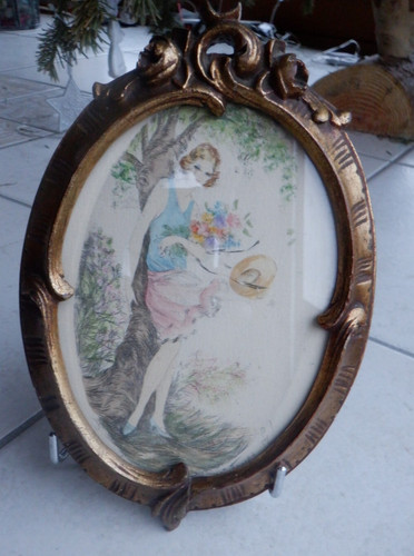 Petit cadre ancien ovale - ,