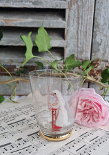 ancien verre en verre  emaille