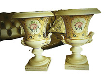 Paire de vases Empire à restaurer.