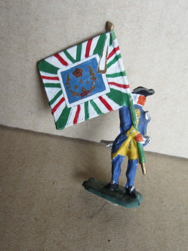 C348 plat etain soldat - etain,
