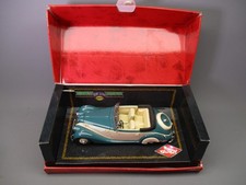 DV12429 GUILOY 1/18 1:18 BMW