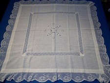 Grand napperon ancien, petite