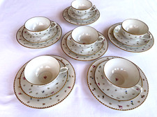 Service à thé en porcelaine