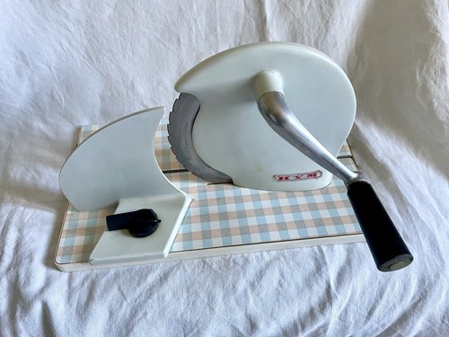 Ancienne trancheuse pain objet
