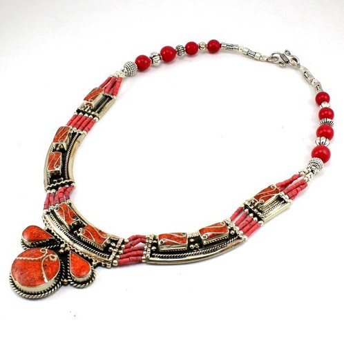 Collier pierre précieuse