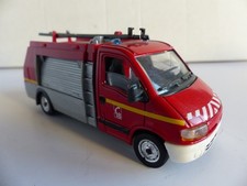 Lot véhicules miniatures Pompiers