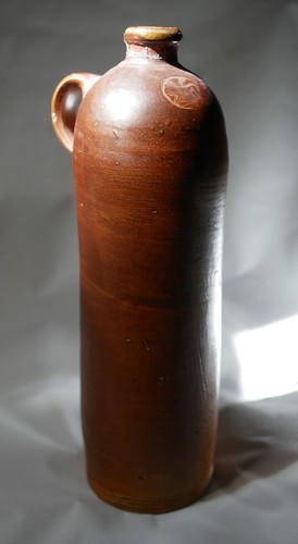 Ancienne bouteille grès - , au