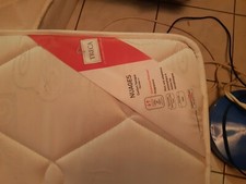 matelas 90×180 treca confort ferme pas taché 