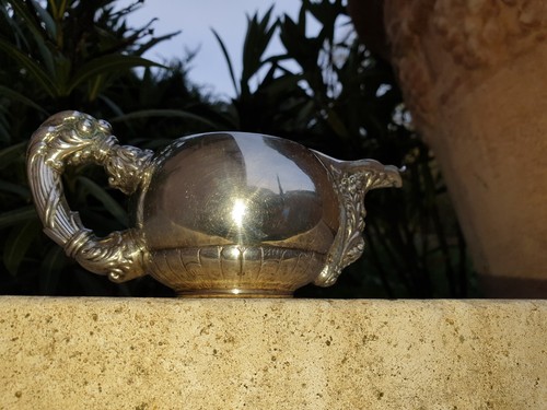 Beau petit pot - petit, ou