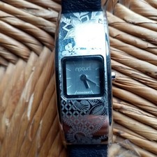 Montre femmme Ripcurl 100 M Occasion. Pile remplacée. 