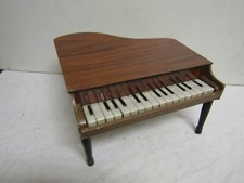 ancien piano jouet