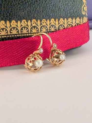 Antique 18k gold - antique, pearl