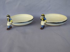 ancienne paire de petites coupes prises personnages breton / faience HB quimper