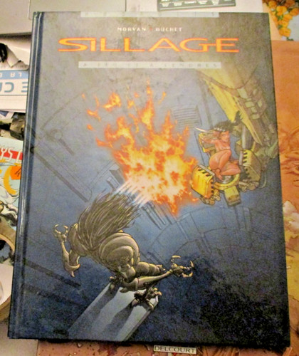 Sillage feu et a - n°,