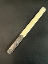 Ouvre lettre, coupe papier