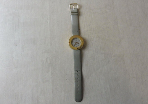 Ancienne montre quartz - ancienne,