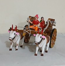 Chariot à bœufs en bois de