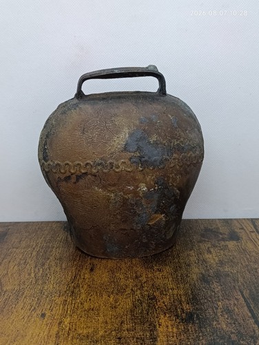 Ancienne cloche vache - de,
