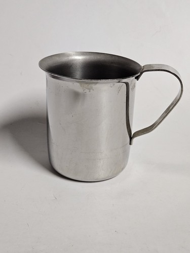 Petit pot lait pichet - a,
