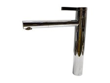 Mitigeur de lavabo sur pied