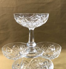 1 coupe à champagne en cristal signé BACCARAT modèle HARFLEUR 12,2 cm Verre