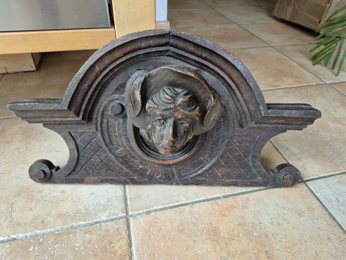 Ancien fronton bois - fronton, en