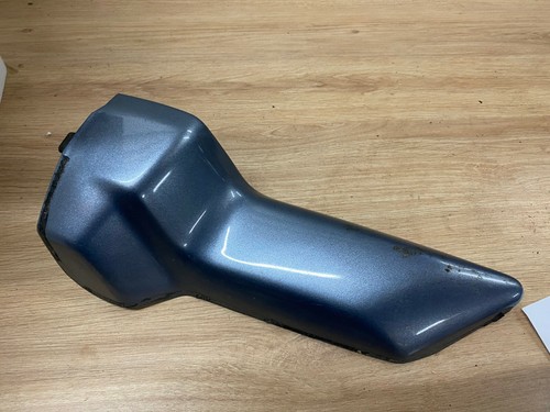 Cache carenage plastique - un,