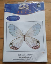 Kit point de croix compté DMC Iridescent Butterfly - Le papillon irisé 25x20cm
