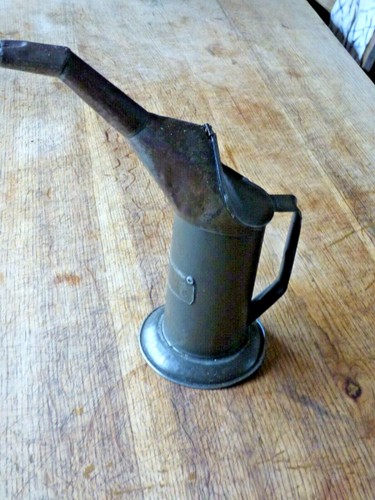 Pot bidon verseur huile - ,